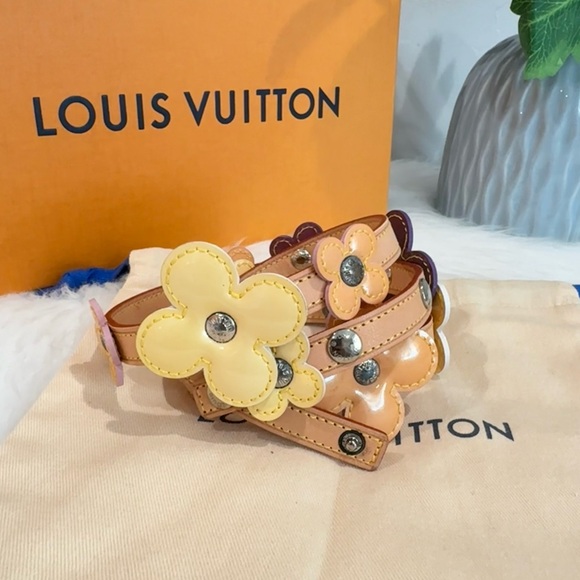 Louis Vuitton Lexington Flower Wrap Bracelet/Belt - Picture 10 of 14